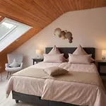 Haus Roseneck Mit Gratis Zugang Zur Jod-sole-therme Apartmanhotel