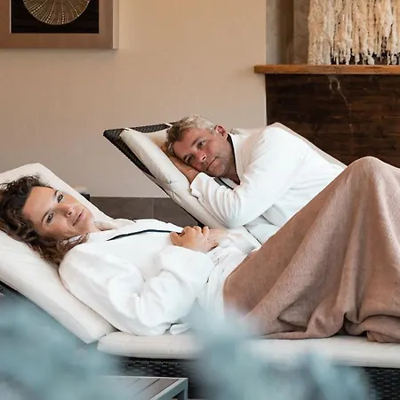 아파트호텔 Haus Roseneck Mit Gratis Zugang Zur Jod-sole-therme 바트베벤슨