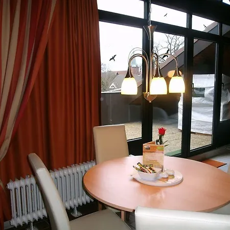 Haus Roseneck Mit Gratis Zugang Zur Jod-sole-therme 4*