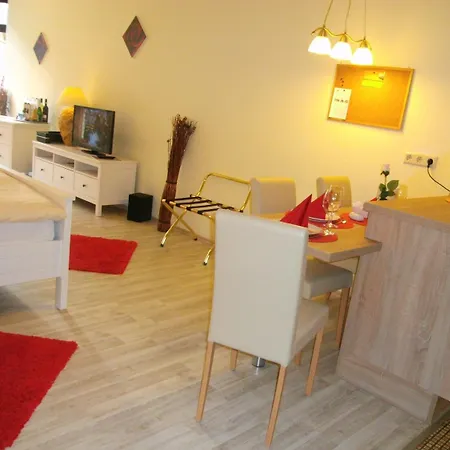 Haus Roseneck Mit Gratis Zugang Zur Jod-sole-therme Ξενοδοχείο με διαμερίσματα Bad Bevensen