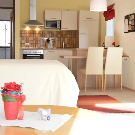 Haus Roseneck Mit Gratis Zugang Zur Jod-sole-therme 4* Bad Bevensen