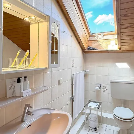 Haus Roseneck Mit Gratis Zugang Zur Jod-sole-therme 4*