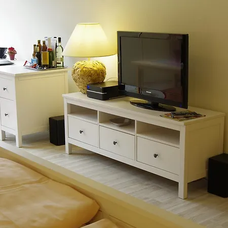 아파트호텔 Haus Roseneck Mit Gratis Zugang Zur Jod-sole-therme 4*