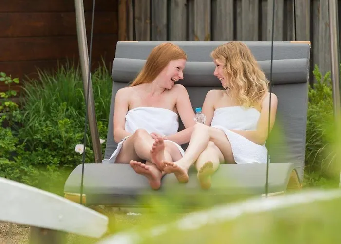 Haus Roseneck Mit Gratis Zugang Zur Jod-sole-therme Апарт-отель 4*