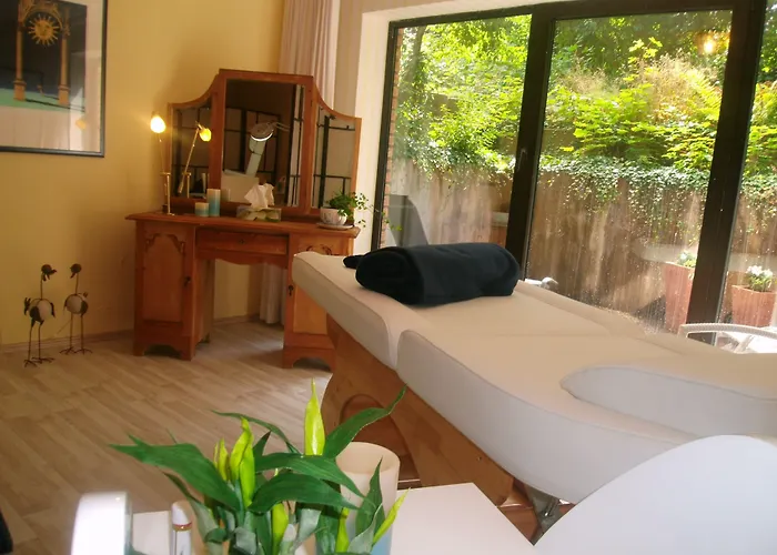 Haus Roseneck Mit Gratis Zugang Zur Jod-sole-therme Lägenhetshotell