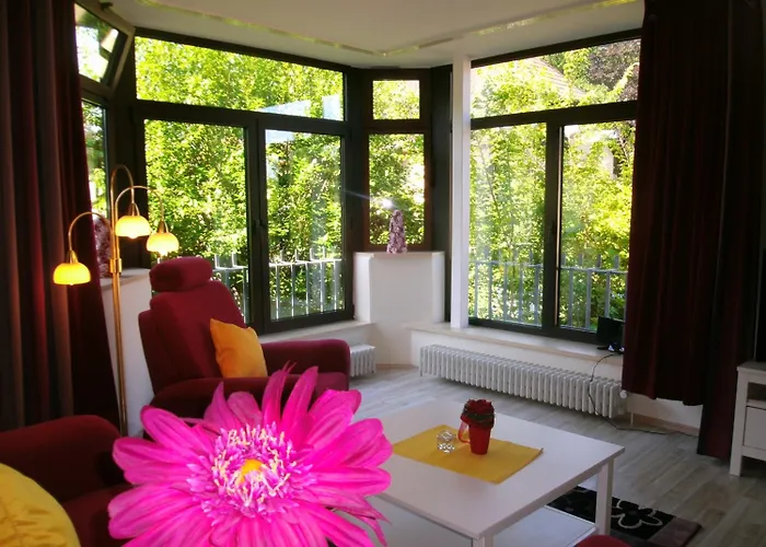 Апарт-отель Haus Roseneck Mit Gratis Zugang Zur Jod-sole-therme 4*