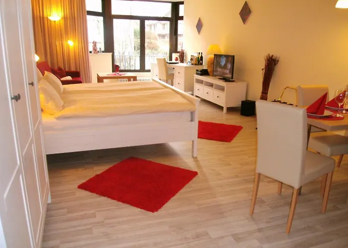 Апарт-отель Haus Roseneck Mit Gratis Zugang Zur Jod-sole-therme Бад-Бевензен