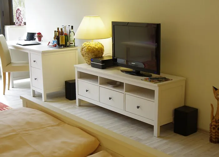 Haus Roseneck Mit Gratis Zugang Zur Jod-sole-therme 4* Бад-Бевензен