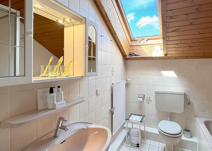Haus Roseneck Mit Gratis Zugang Zur Jod-sole-therme 4*